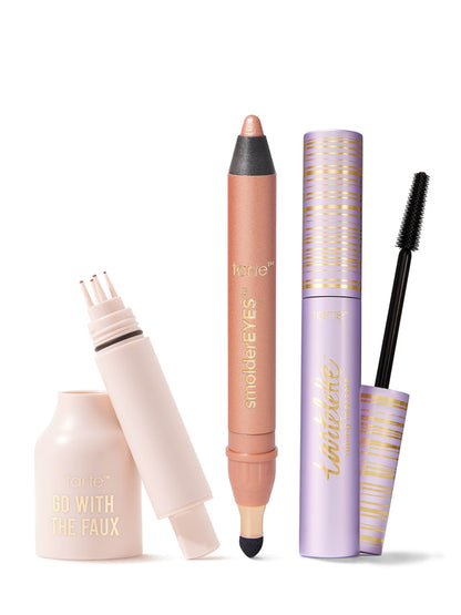 @itsmaureenkelly #trippin must haves